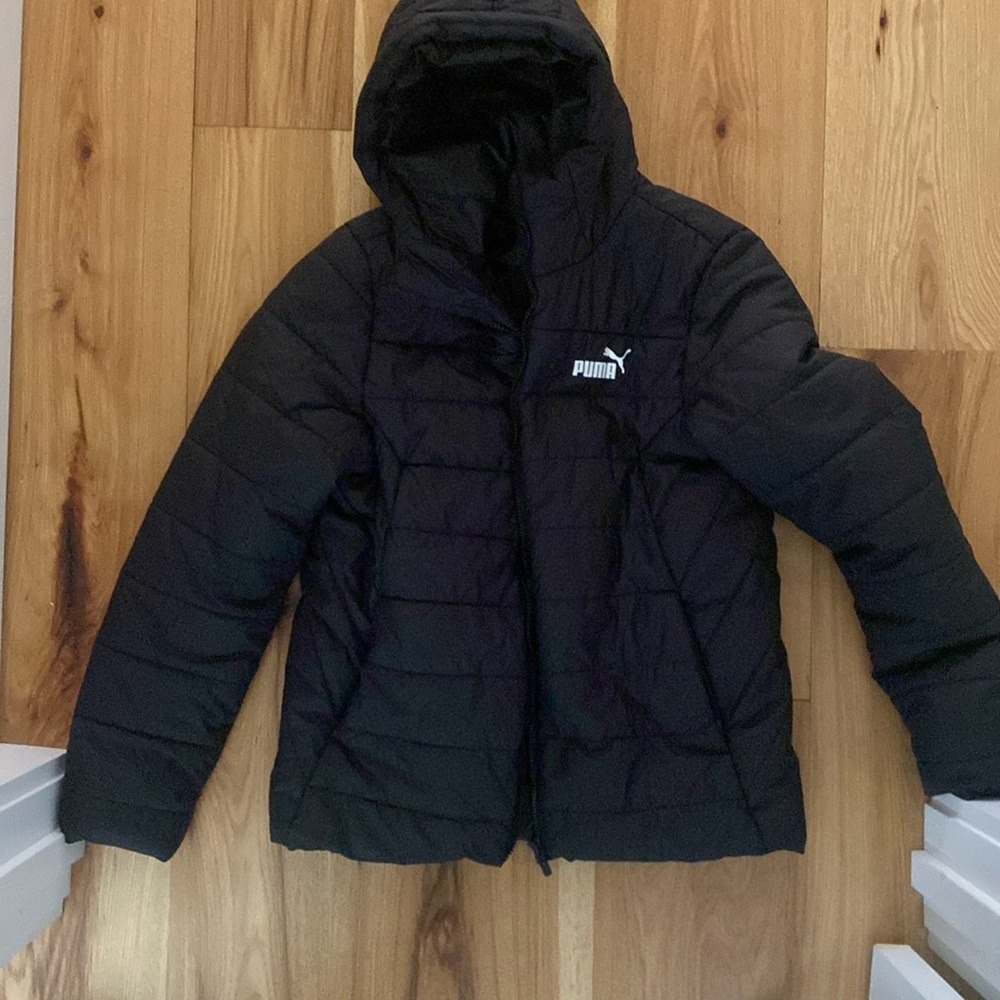 Puma puffer jacket very warm!